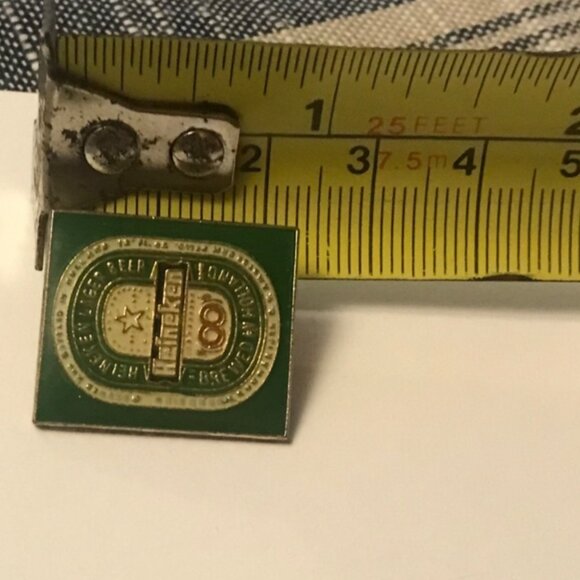 Vintage Heineken 100 Beer Logo Enamel Lapel Pin 1" Green - Picture 5 of 5